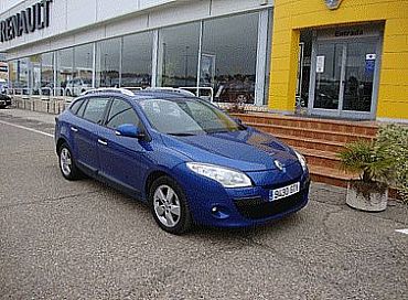 RENAULT MEGANE 1.5 105 cv S.T. dCi Dynamique 5p Manual