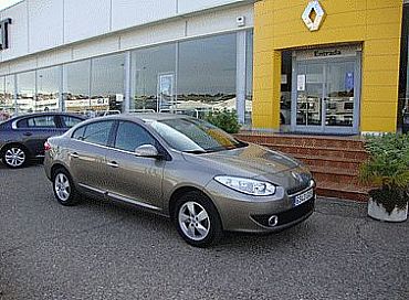 RENAULT FLUENCE 1.5 105 cv dCi Dynamique 4p Manual