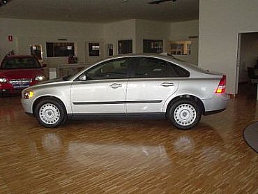 VOLVO&nbsp;S40&nbsp;2000 136 cv KINETIC 4p Manual