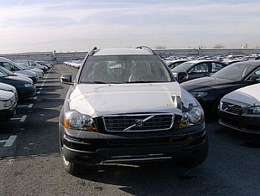 VOLVO&nbsp;XC90&nbsp;2400 185CV cv MOMENTUN 5p Aut.
