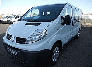 RENAULT TRAFIC-COMBI 2.0 115 cv dCi Com.6 27 CN 4p Manual