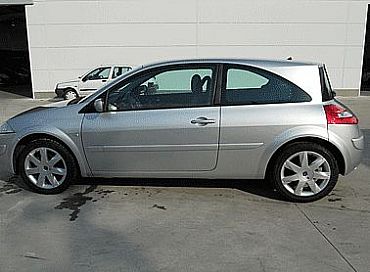 RENAULT MEGANE 1.6 110 cv Luxe Dynamique 5p Manual