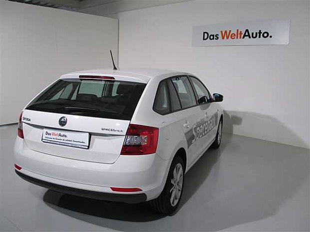 SKODA RAPID 
