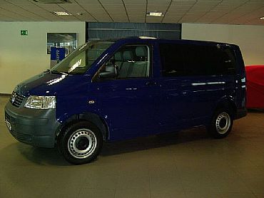 VOLKSWAGEN T5 1900 105 cv COMBI PLUS 4p Manual