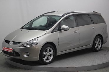 MITSUBISHI GRANDIS 2.0 136 cv 2.0 DI-D CHALLEN 4p Manual
