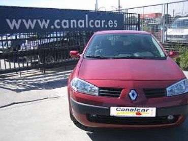 RENAULT&nbsp;MEGANE&nbsp;1.9 DCI CONFORT EXPRESSION 120 cv 3p Manual