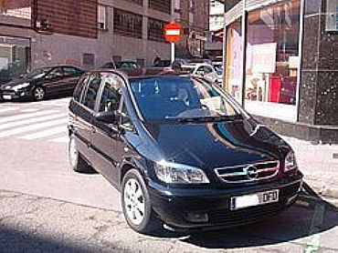 OPEL&nbsp;ZAFIRA&nbsp;2.0 100 cv DTI ELEGANCE 5p Manual