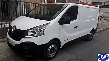 RENAULT TRAFIC-FURGON 2000 125 cv 2.0dci 90 cv 5p Manual