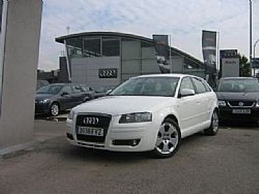 AUDI&nbsp;A3-SPORTBACK&nbsp;2.0 103 cv TDI AMBIENTE 5p Manual