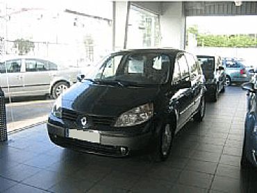 RENAULT&nbsp;MEGANE-SCENIC&nbsp;1.9 TD 130 cv TD LUX 3p Manual