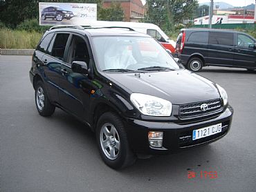 TOYOTA&nbsp;RAV4&nbsp;2000 150 cv 5p Manual
