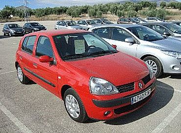 RENAULT CLIO 1.2 75 cv 16v Authentique 5p Manual