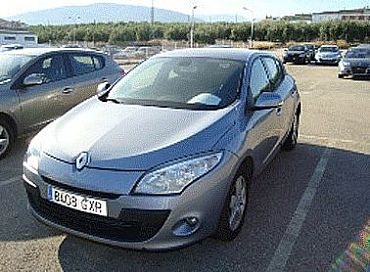 RENAULT MEGANE 1.5 105 cv dCi Dynamique 5p Manual