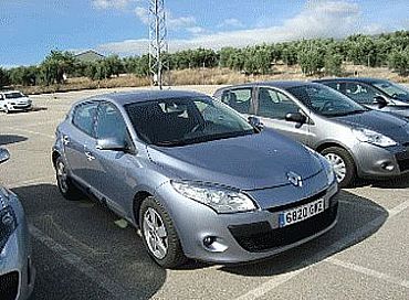 RENAULT MEGANE 1.5 105 cv dCi Dynamique 5p Manual
