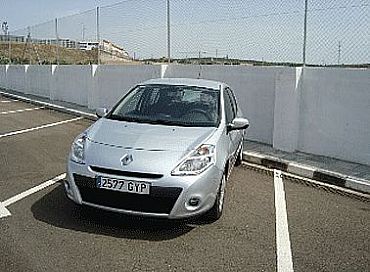 RENAULT CLIO 1.2 75 cv Expression 5p Manual