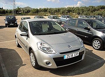 RENAULT CLIO 1.2 75 cv Expression 5p Manual