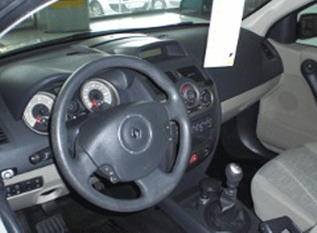 RENAULT MEGANE 