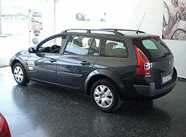 RENAULT MEGANE-GRAND-TOUR 1.5 105 cv dCi Exp. eco2 5p Manual
