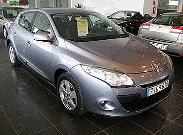 RENAULT MEGANE 1.5 105 cv dCi Dynamique 5p Manual