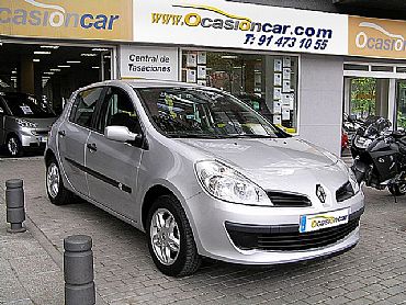 RENAULT&nbsp;CLIO&nbsp;1400 100 cv 1.4I EMOTION 5P. 5p Manual