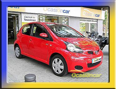 TOYOTA&nbsp;AYGO&nbsp;1800 68 cv AUTOMATICO BLUE 5.P 5p Aut.