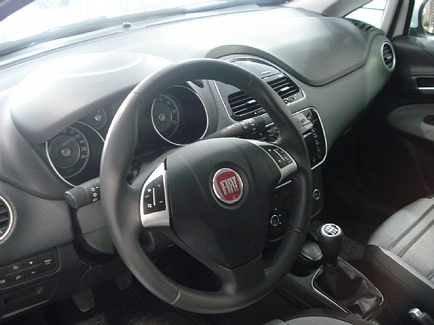 FIAT GRANDE-PUNTO 