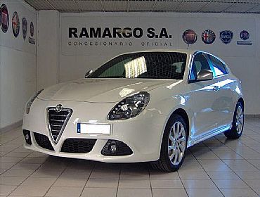 ALFA_ROMEO GIULIETTA 2000 170 cv DISTINCTIVE 5p Manual