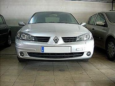 RENAULT&nbsp;LAGUNA&nbsp;1900 130 cv LUXE PRIVILEGE 5p Manual