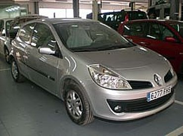 RENAULT CLIO 1.4 100 cv Luxe Privilege 5p Manual