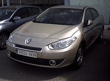 RENAULT MEGANE-SEDAN 1.5 105 cv dCi C.Dyn.eco2 4p Manual