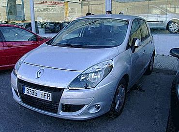 RENAULT SCENIC-II 1.9 120 cv DCI Conf.Dynamiq. 5p Manual
