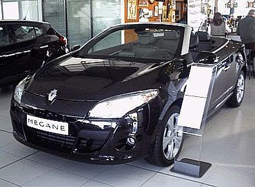 RENAULT MEGANE-COUPE 1.9 130 cv C.C. dCi Dynamique 2p Manual