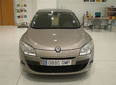 RENAULT MEGANE 1.5 105 cv dCi Dynamique 5p Manual