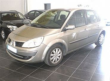 RENAULT SCENIC 1.6 110 cv Dynamique 5p Manual
