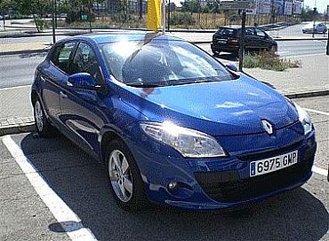 RENAULT MEGANE 1.5 105 cv dCi Dynamique 5p Manual
