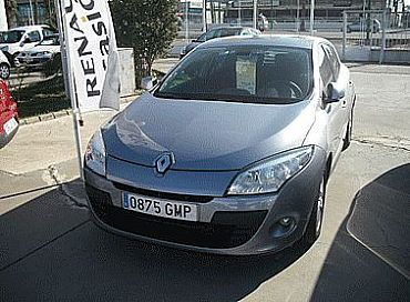 RENAULT MEGANE 1.5 105 cv dCi Dynamique 5p Manual
