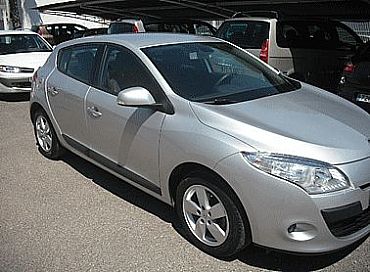 RENAULT MEGANE 1.5 105 cv dCi Dynamique 5p Manual