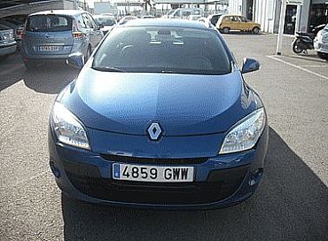 RENAULT MEGANE 1.5 105 cv ST dCi Dynamique 5p Manual