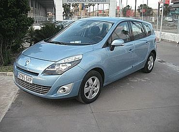 RENAULT GRAND-SCENIC 1.5 110 cv dCi Dynamique 7pl. 5p Manual
