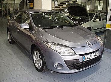 RENAULT MEGANE 1.5 105 cv dCi Dynamique 5p Manual