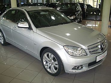 MERCEDES&nbsp;CLASE-C&nbsp;2178 170 cv AVANTGARDE 4p Aut.