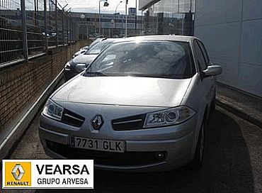RENAULT MEGANE 1.5 105 cv dCi Emotion 5p Manual