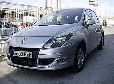 RENAULT SCENIC 1.5 105 cv dCi Dynamique 5p Manual